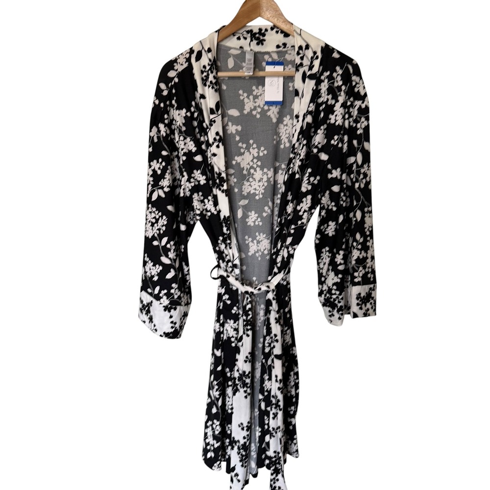 Flora Nikrooz Robe Women Large Black White NWT Floral Wrap Loungewear Stretch